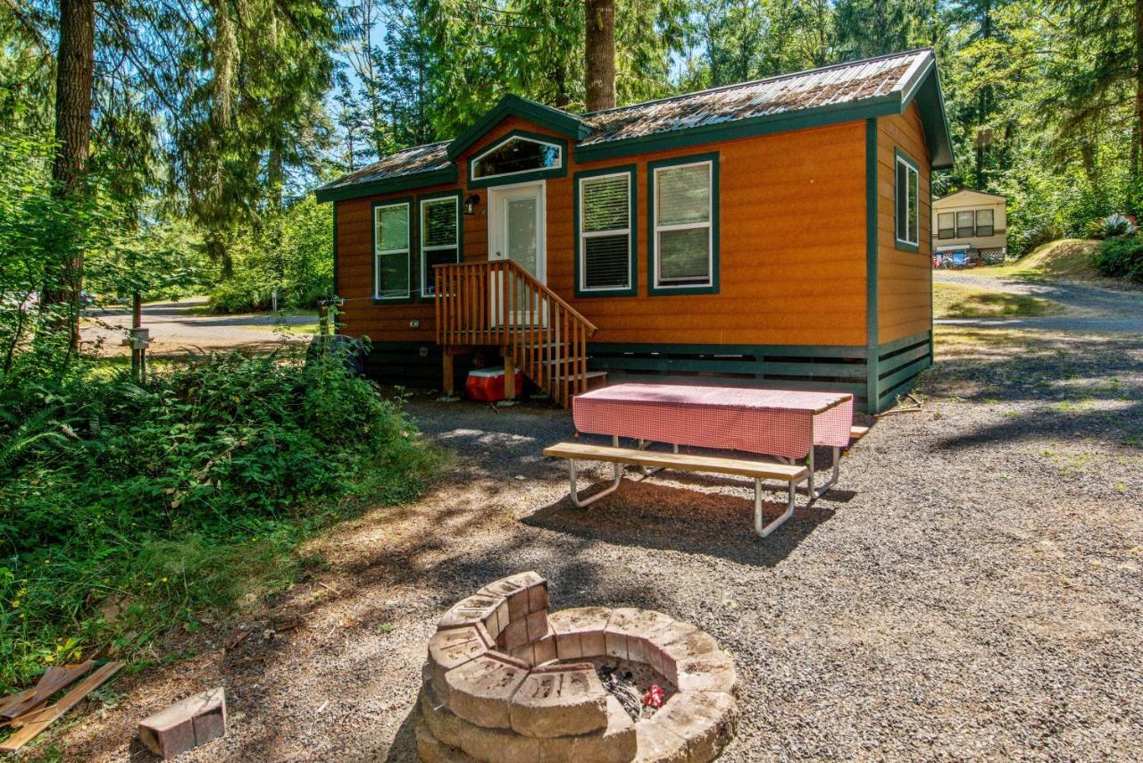Chehalis Camping Resort Cottage 5 Onalaska エクステリア 写真